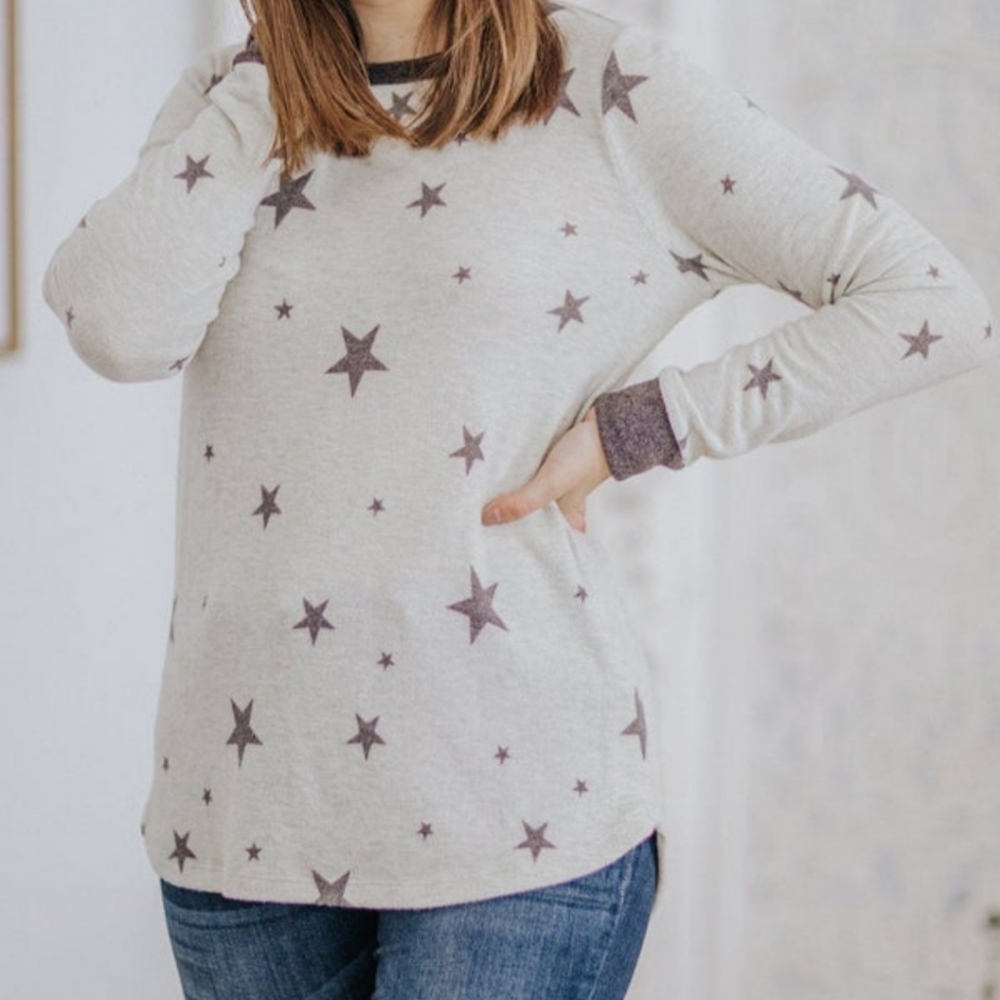 NWOT Staccato Star Top. Large